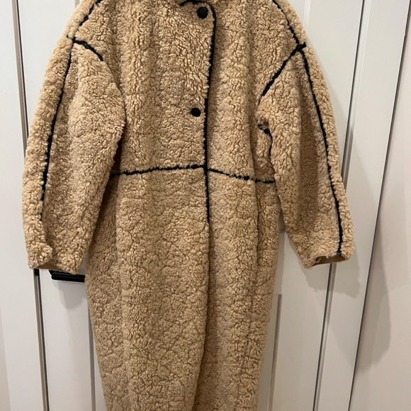 Long Teddy Coat in Faux Shearling - Picture 3 of 5